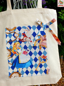 Alice in Wonderland 🌹TOTE BAGS