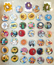 Load image into Gallery viewer, LUCKY DIP Retro Badges 🎁 FREE POSTAGE!!